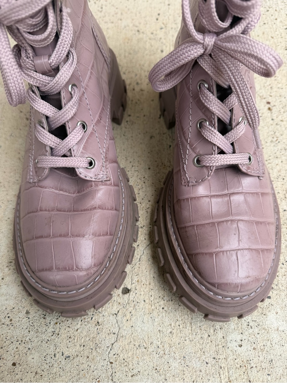 Schutz Orly Purple Croc Combat Boots Lug Sole Leather Womens 7.5 NWOB - Picture 1 of 16